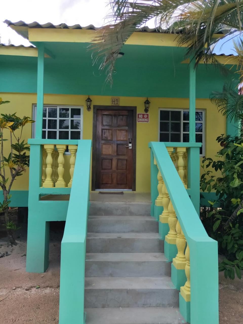 Sunshine View Hotel And Restaurant Corozal Exterior foto