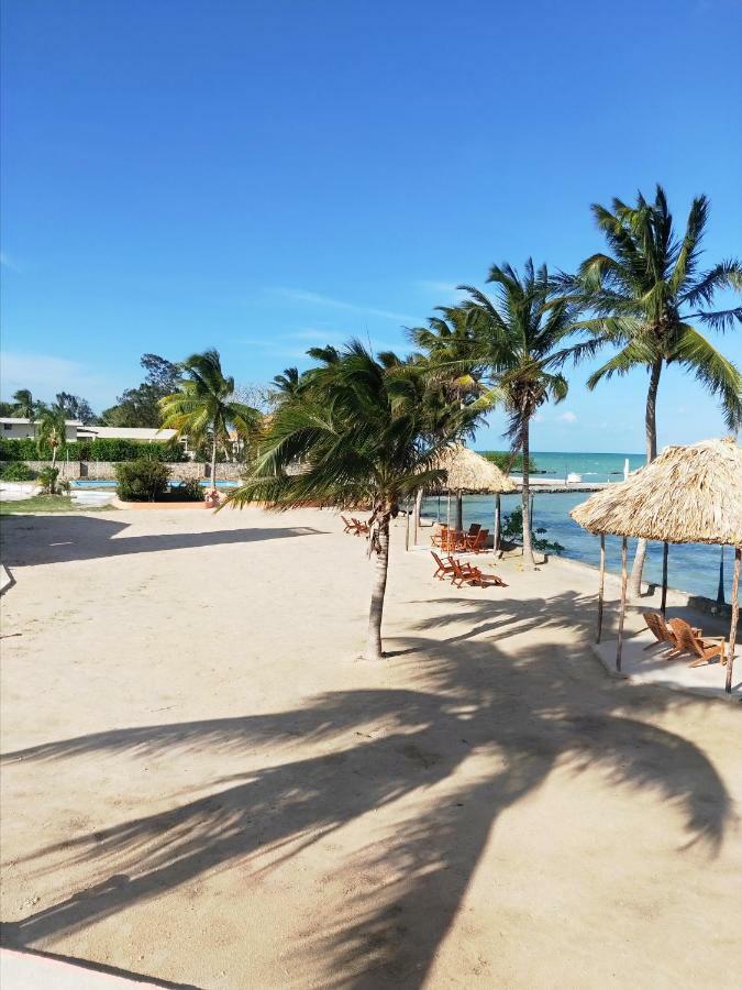 Sunshine View Hotel And Restaurant Corozal Exterior foto